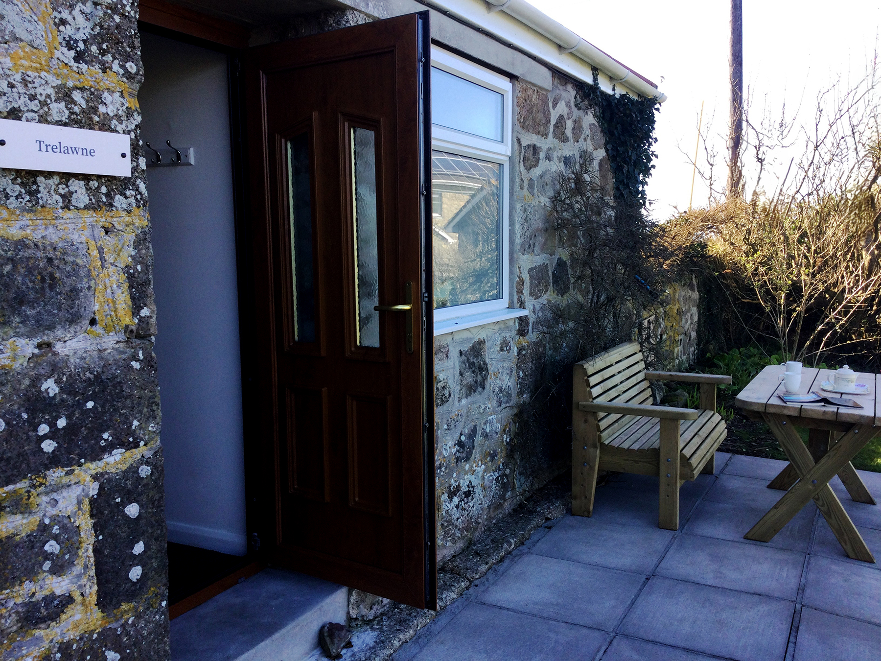 Trevalgan Barns with sea views - Enjoy peace and quiet on the cliff tops or family fun on the nearby sandy beaches in St Ives.